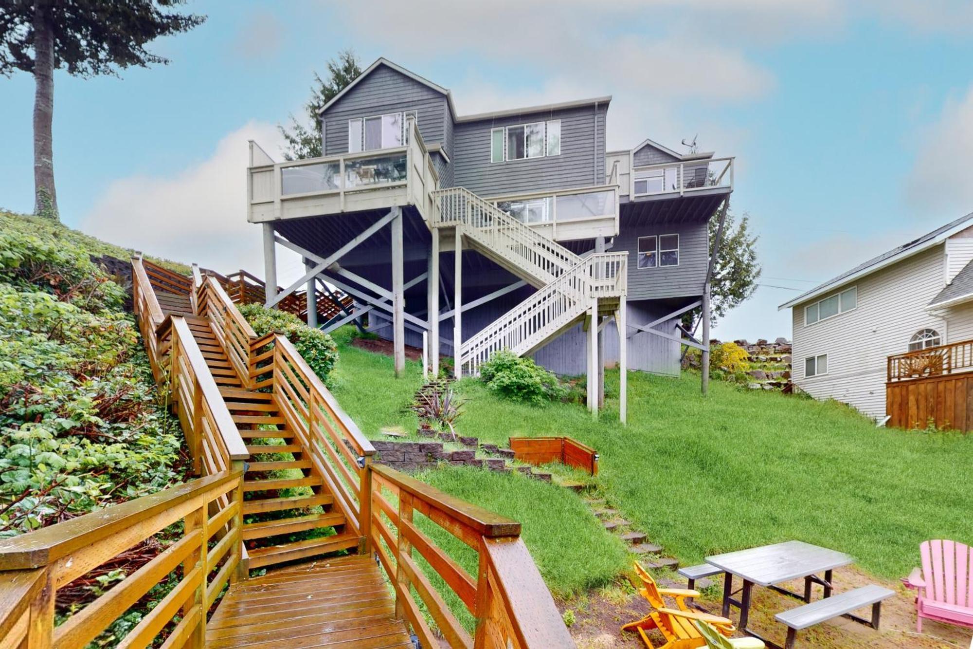 Lazy Lookout On Devils Lake Lincoln City Exterior foto